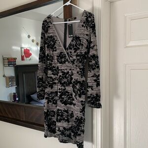 New Velvet flowers Lulu Bebe long sleeved dress